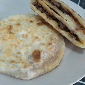 餡餅背后的文化密碼 從素顏9215說(shuō)起